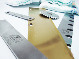 Afiação de facas para o setor de higiene pessoal